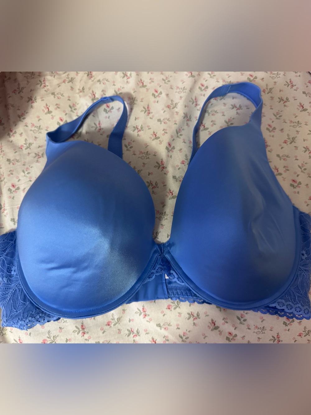 Everyday Smooth Blue Lace-Back T-Shirt Bra